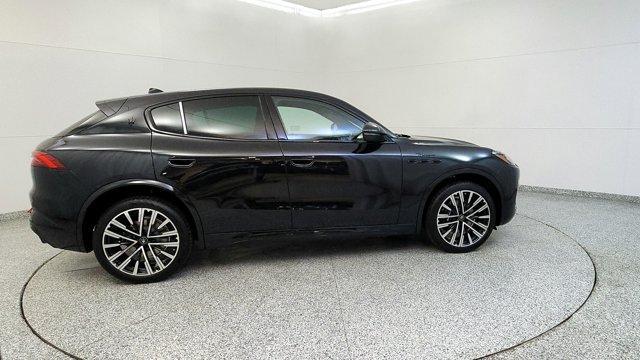 new 2025 Maserati Grecale car, priced at $95,465