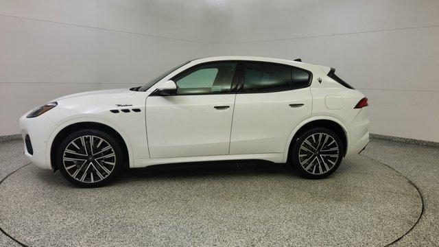 new 2025 Maserati Grecale car, priced at $89,805