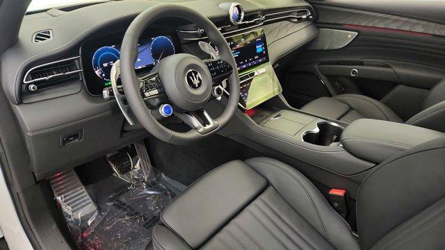 new 2025 Maserati Grecale car, priced at $89,805