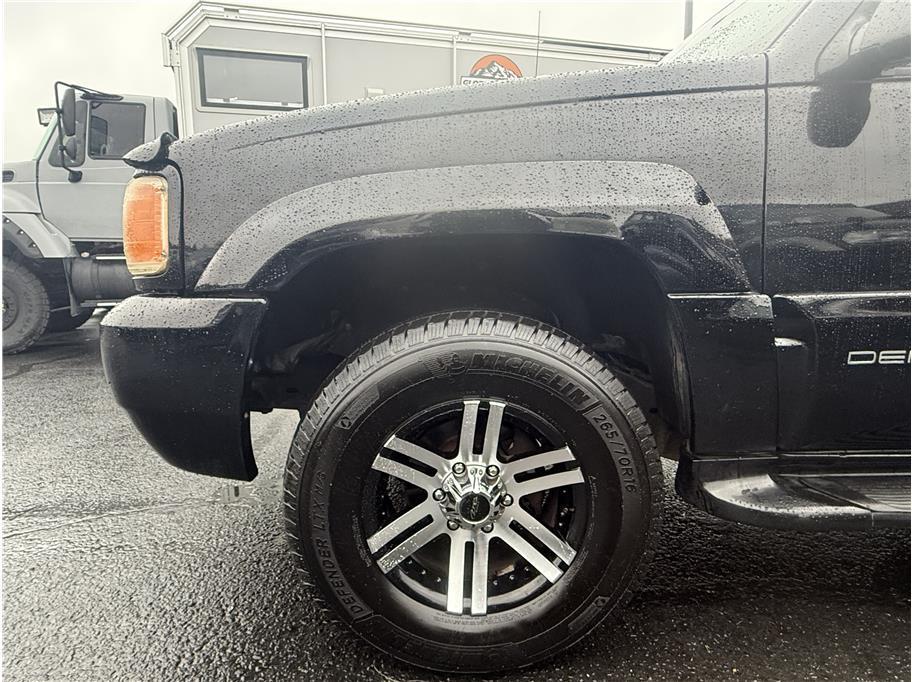 used 1999 GMC Yukon car, priced at $11,997