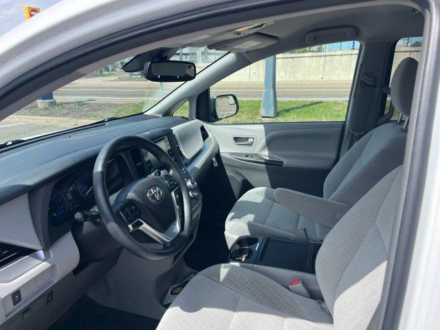 used 2018 Toyota Sienna car, priced at $21,316