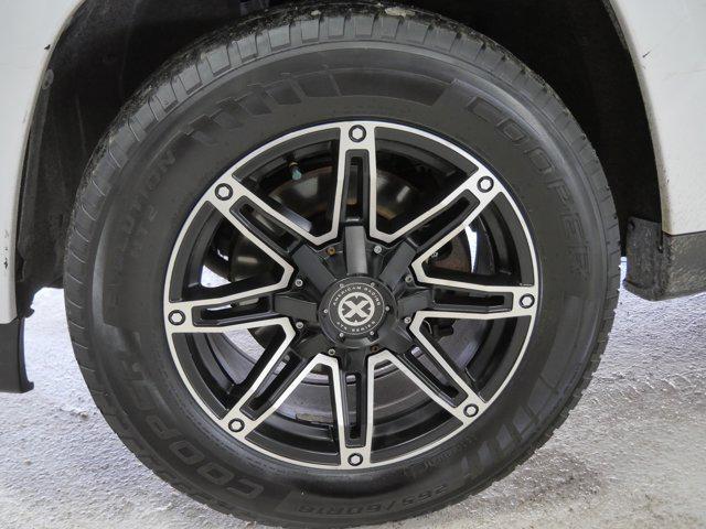 used 2014 Jeep Grand Cherokee car, priced at $10,985