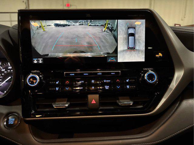 used 2022 Toyota Highlander car, priced at $38,990
