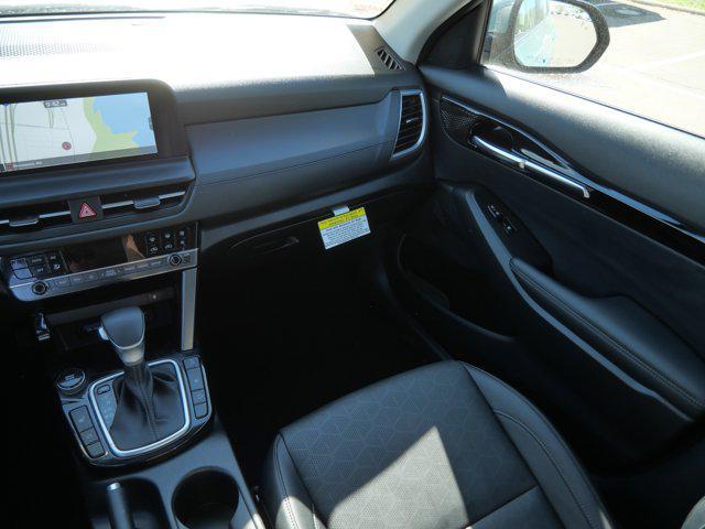 used 2024 Kia Seltos car, priced at $25,985