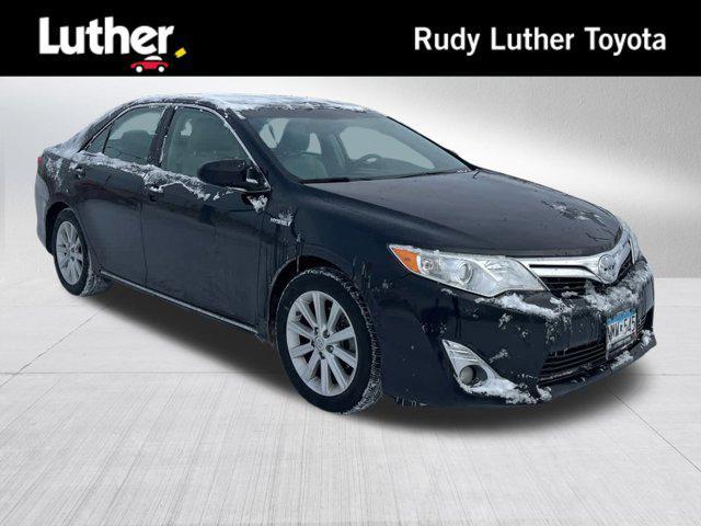 used 2014 Toyota Camry Hybrid car, priced at $13,800