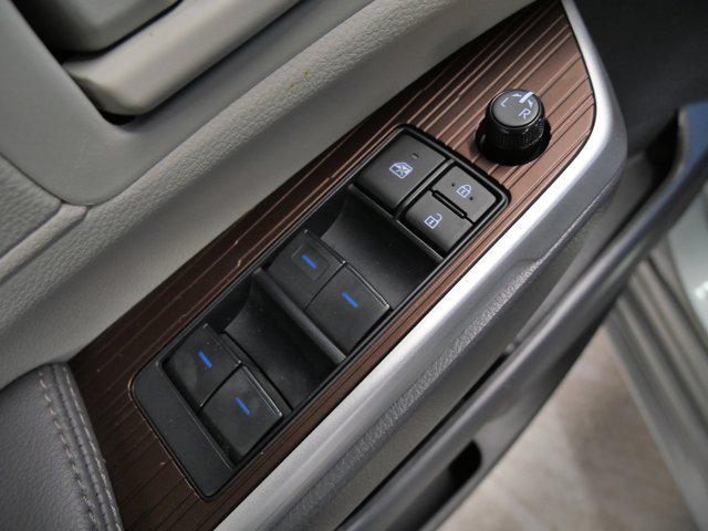 used 2024 Toyota Sienna car, priced at $36,985