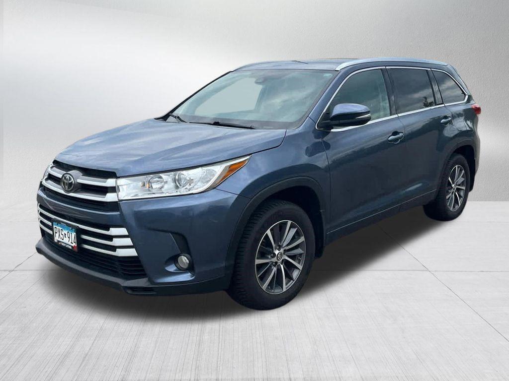 used 2018 Toyota Highlander car, priced at $27,340