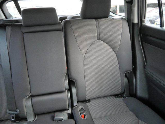 used 2021 Toyota Highlander car, priced at $31,000