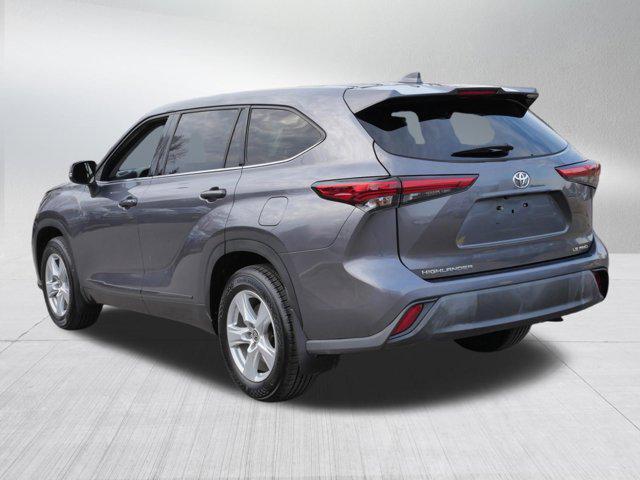 used 2021 Toyota Highlander car, priced at $31,000