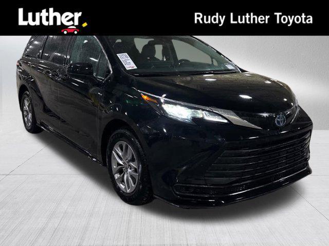 used 2024 Toyota Sienna car, priced at $34,990