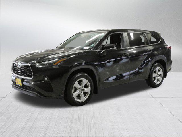 used 2024 Toyota Highlander car