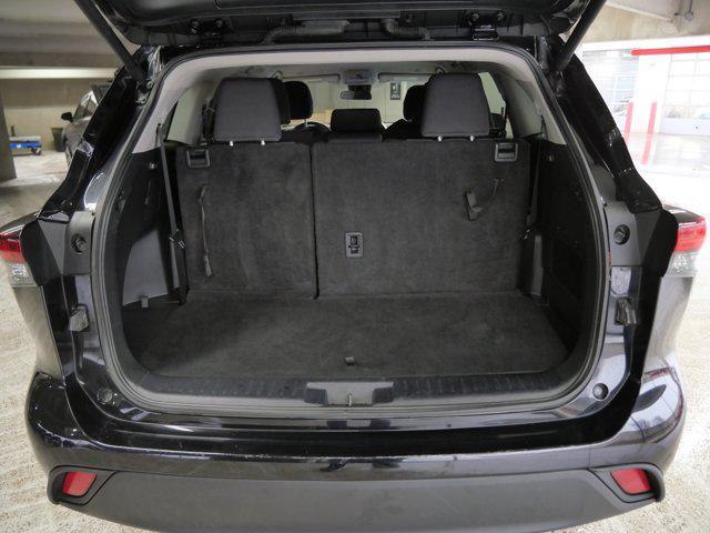 used 2024 Toyota Highlander car