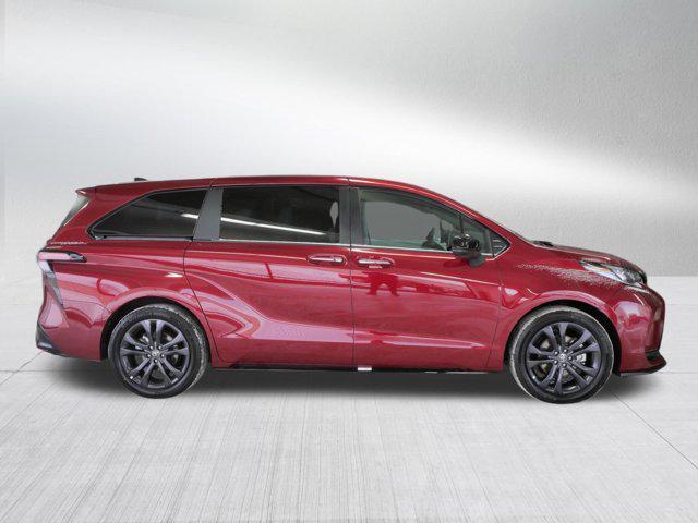 used 2025 Toyota Sienna car, priced at $48,990