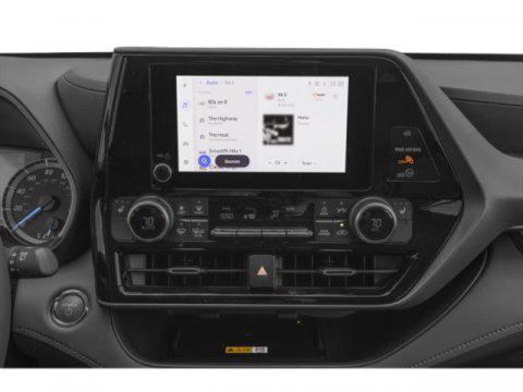 new 2026 Toyota Highlander Hybrid car, priced at $52,071