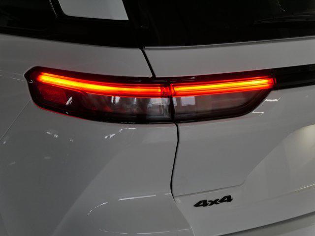 used 2022 Jeep Grand Cherokee car, priced at $28,985