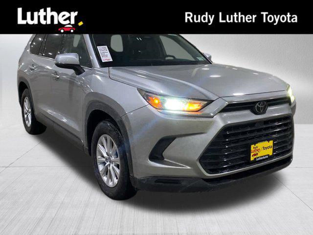 used 2025 Toyota Grand Highlander car, priced at $45,985