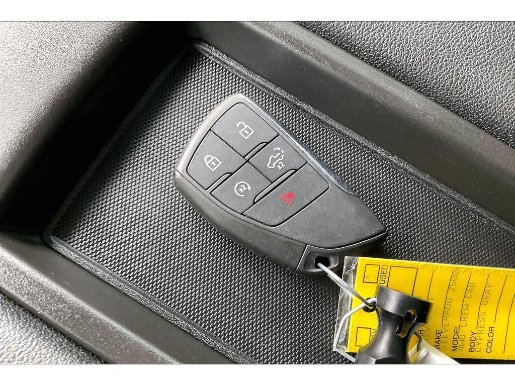 used 2025 Chevrolet Silverado 2500 car, priced at $67,495