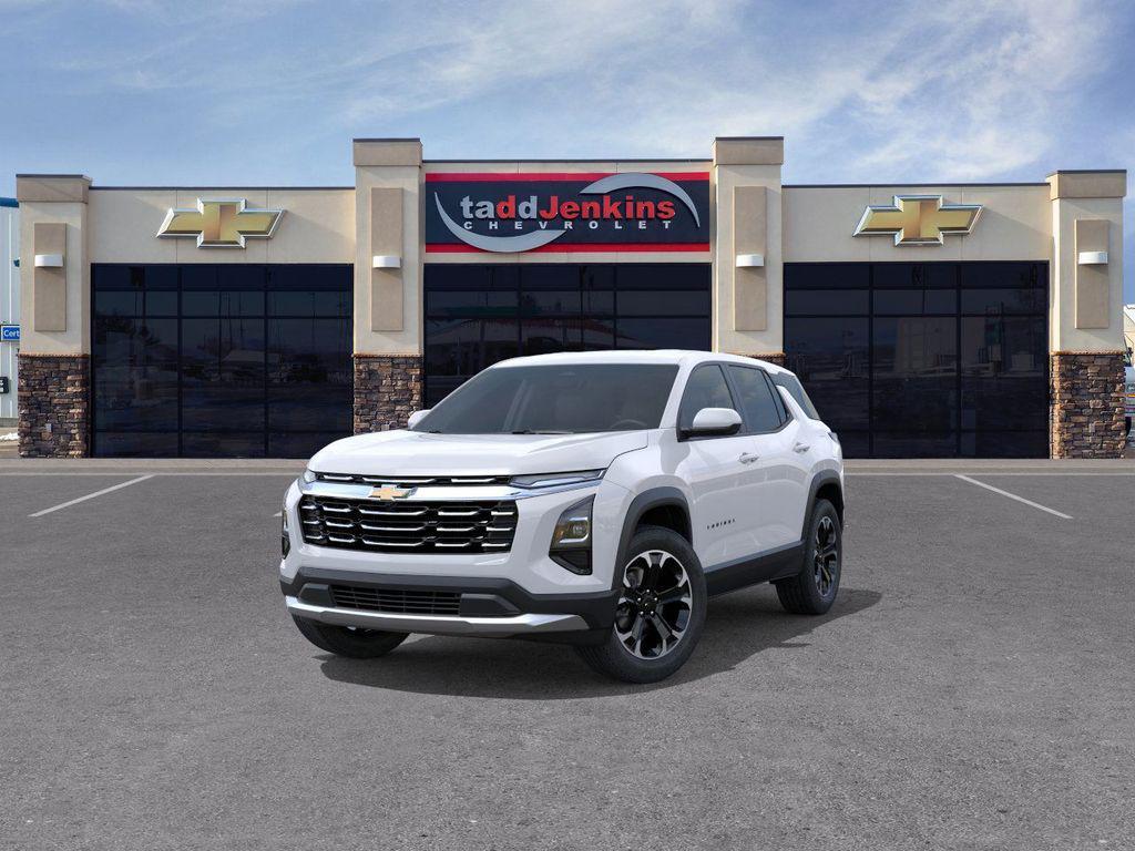 new 2026 Chevrolet Equinox car, priced at $32,098