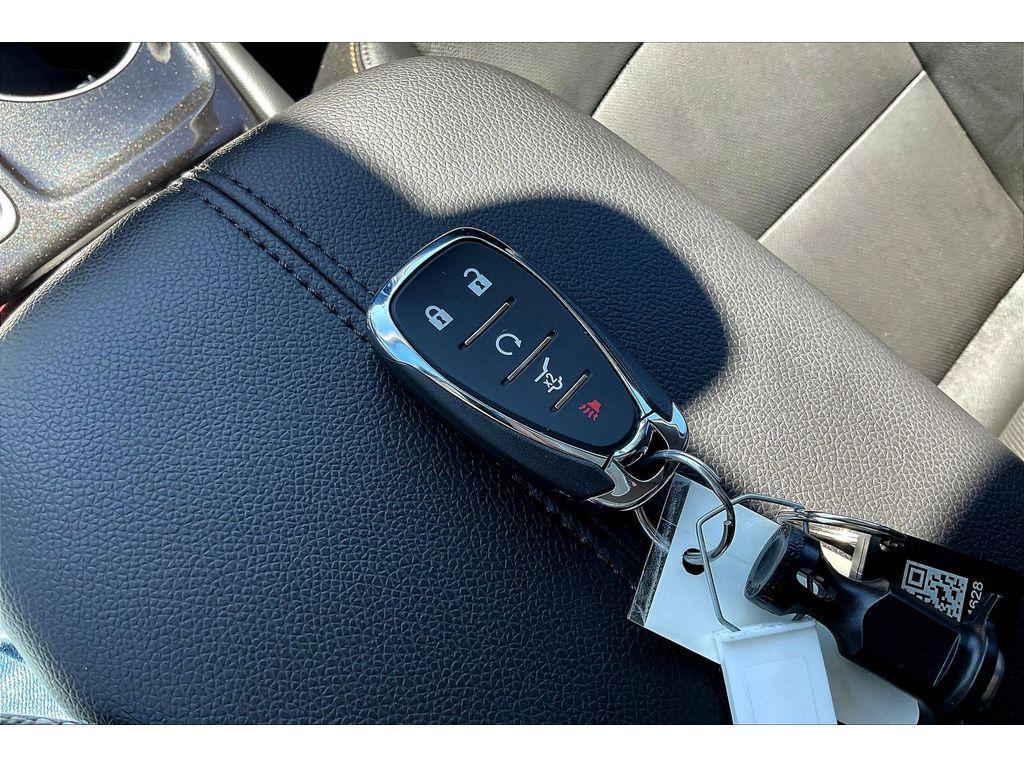 used 2024 Chevrolet Equinox car