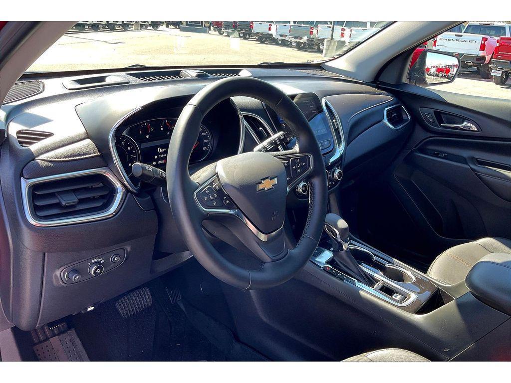 used 2024 Chevrolet Equinox car