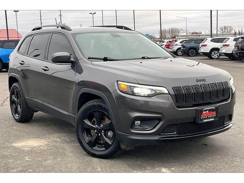 used 2020 Jeep Cherokee car, priced at $17,995