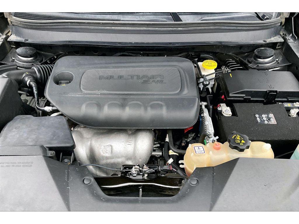 used 2020 Jeep Cherokee car, priced at $17,995