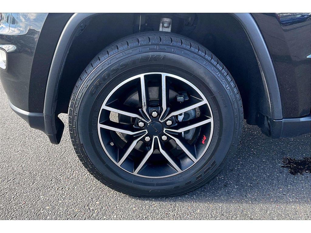 used 2019 Jeep Grand Cherokee car, priced at $20,995