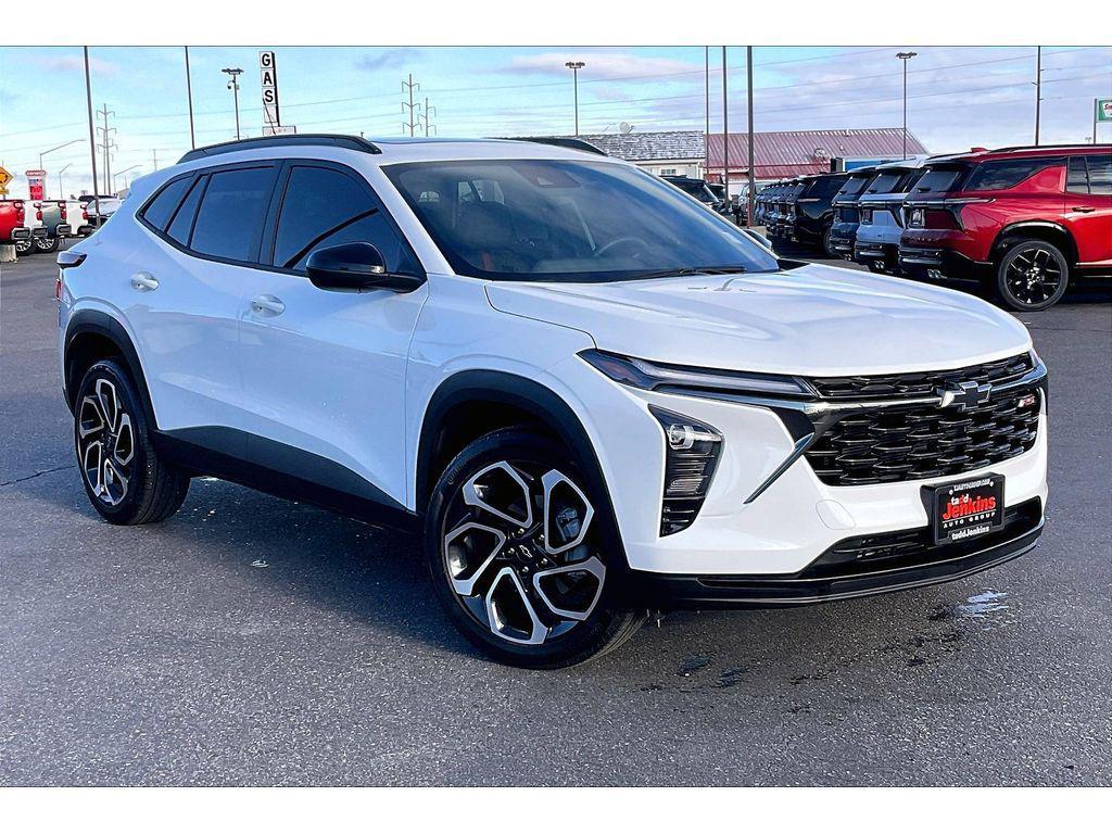 used 2025 Chevrolet Trax car, priced at $25,995