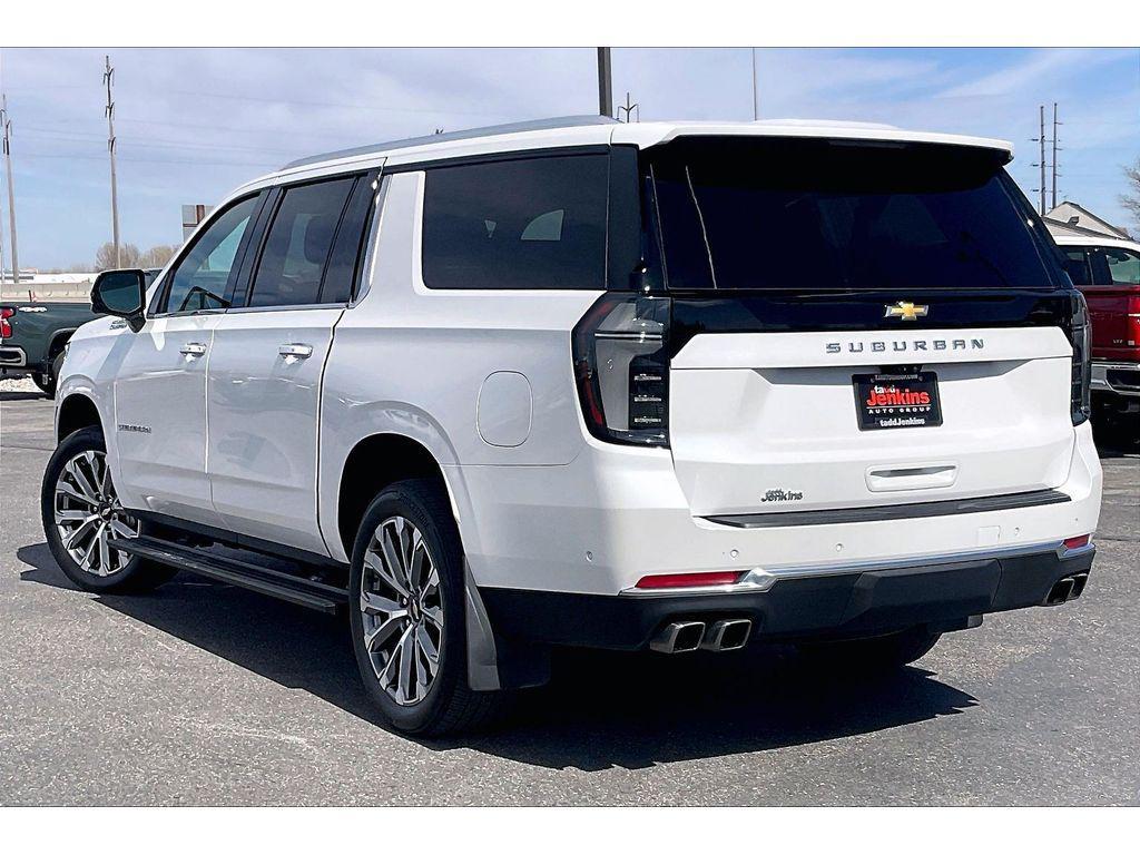 used 2025 Chevrolet Suburban car, priced at $82,995