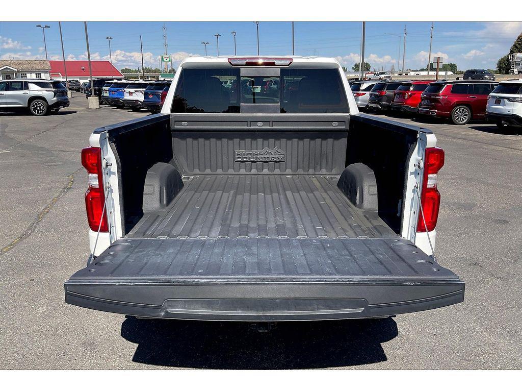 used 2022 Chevrolet Silverado 1500 car, priced at $41,995