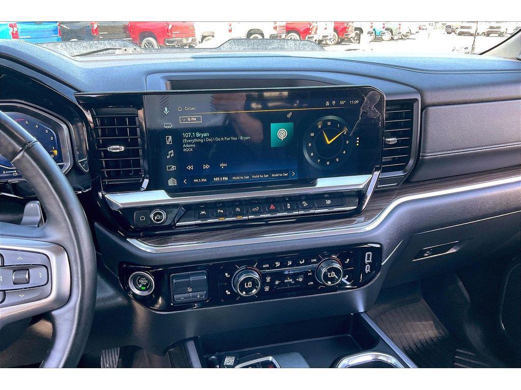 used 2024 Chevrolet Silverado 1500 car