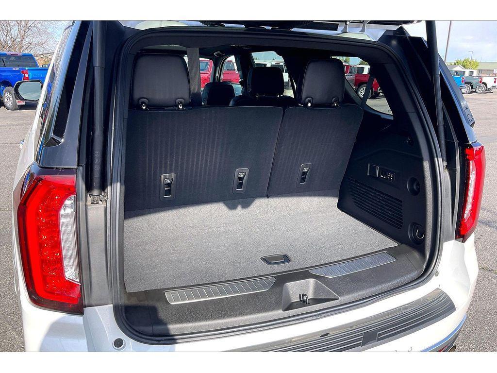used 2023 GMC Yukon car, priced at $68,995
