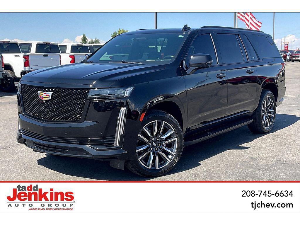 used 2022 Cadillac Escalade ESV car, priced at $72,095