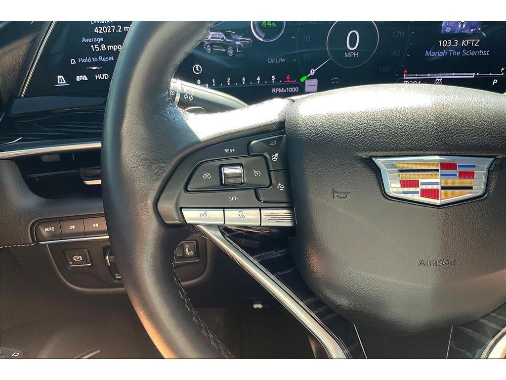 used 2022 Cadillac Escalade ESV car, priced at $72,095