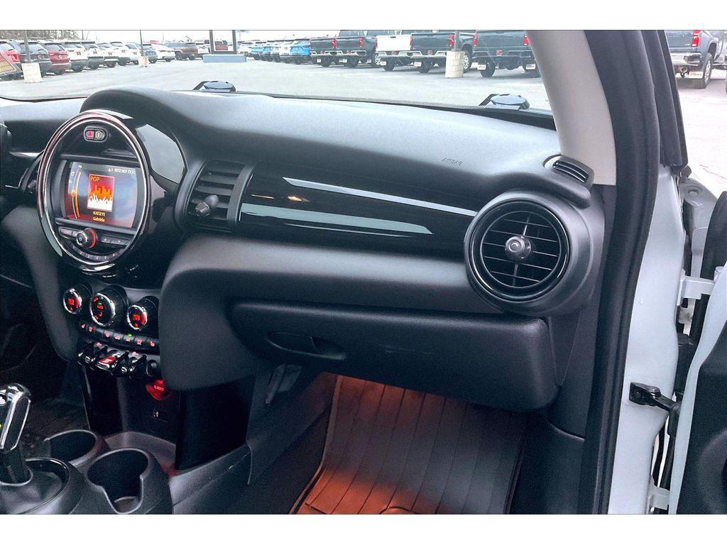 used 2020 MINI Hardtop car, priced at $16,495