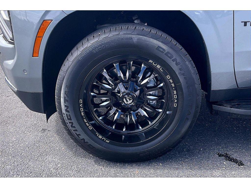 used 2025 Chevrolet Tahoe car, priced at $79,995