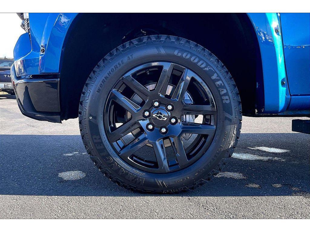 used 2024 Chevrolet Silverado 1500 car, priced at $48,995