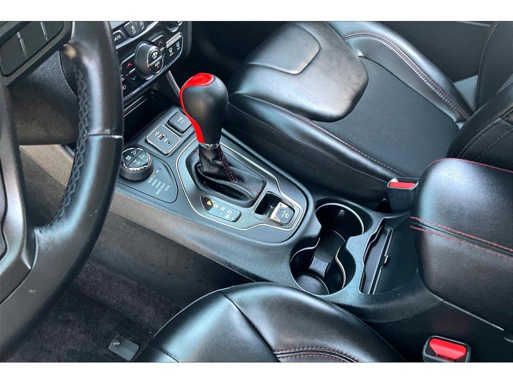 used 2019 Jeep Cherokee car, priced at $23,995