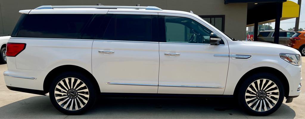 used 2019 Lincoln Navigator L car, priced at $28,995