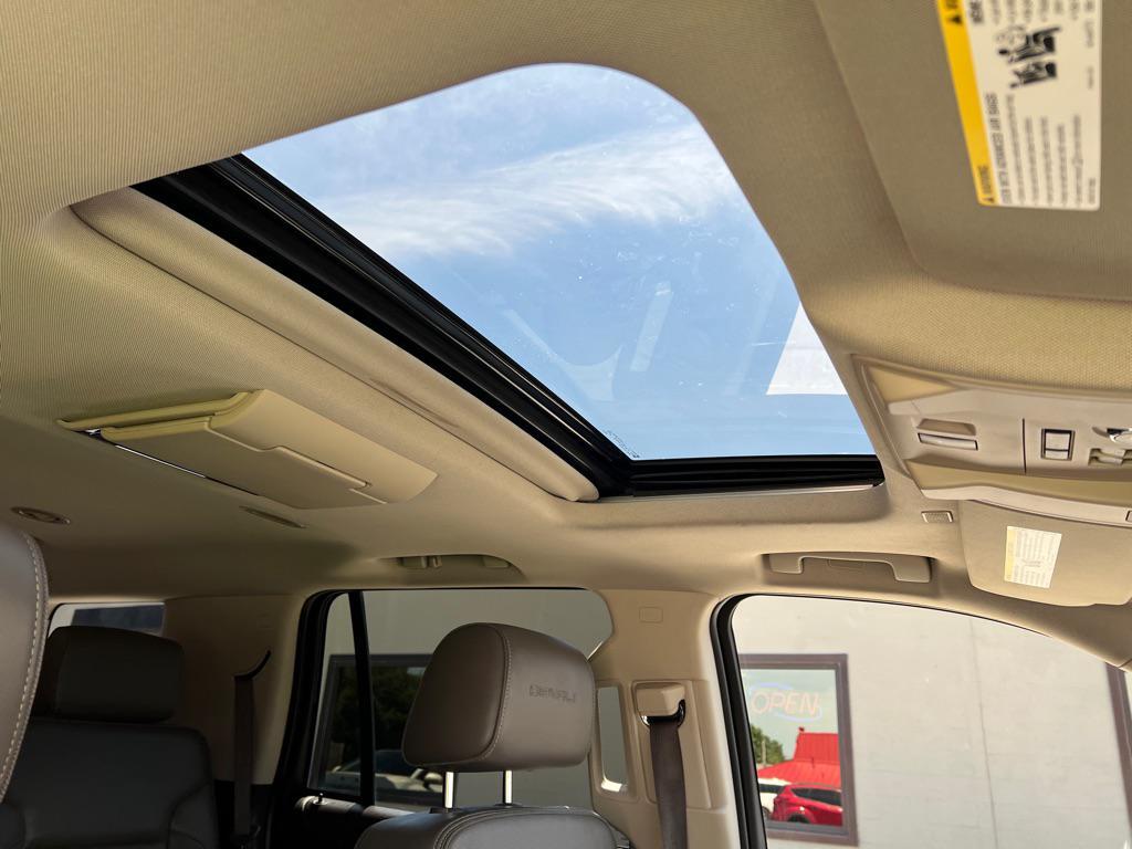 used 2018 GMC Yukon car, priced at $25,495