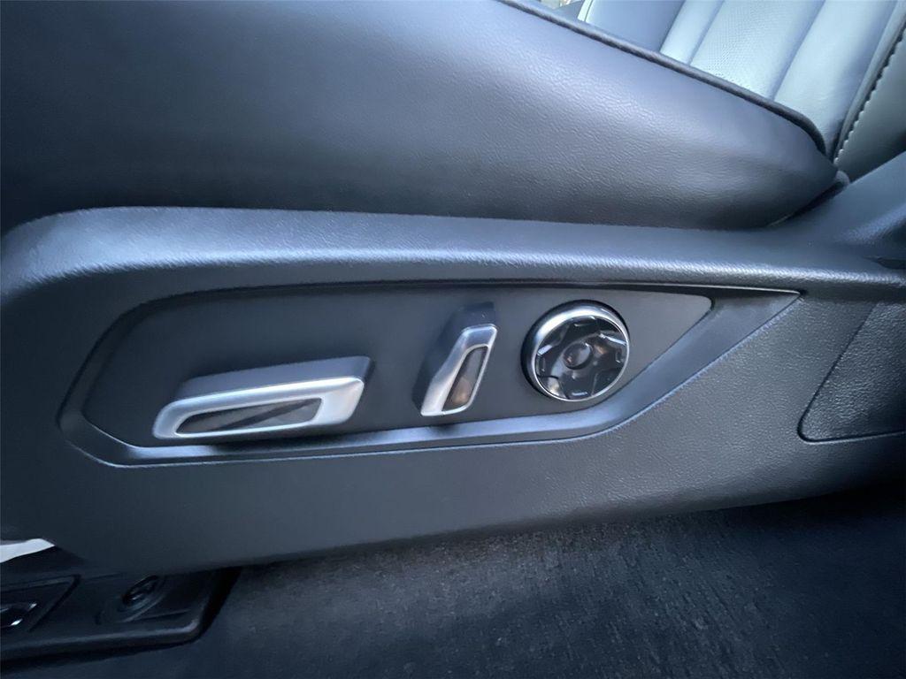 used 2025 Acura MDX car, priced at $51,000