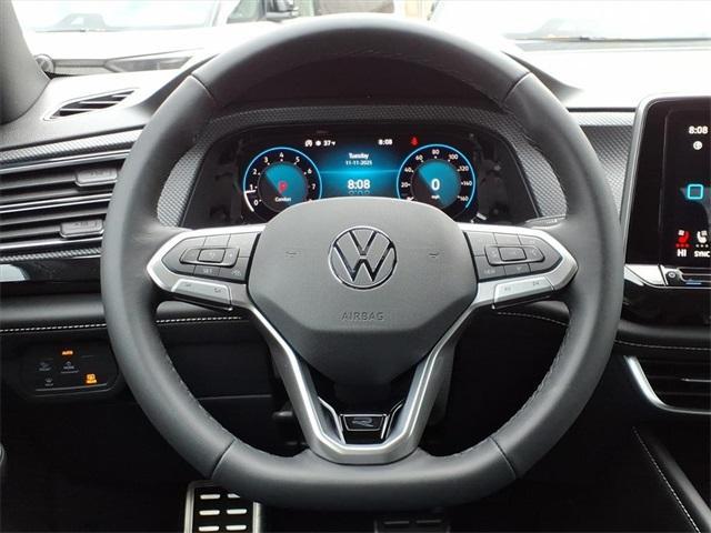 new 2026 Volkswagen Atlas Cross Sport car, priced at $52,446