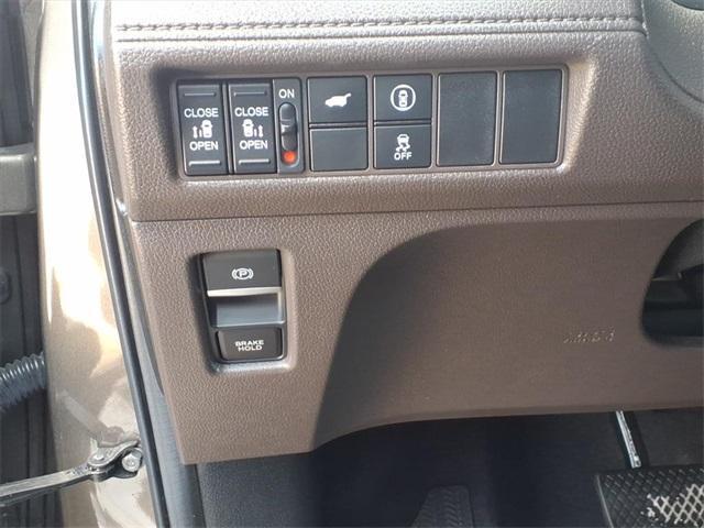 used 2022 Honda Odyssey car, priced at $25,999