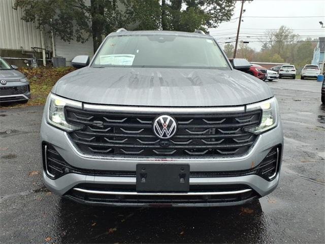 new 2026 Volkswagen Atlas car, priced at $52,317