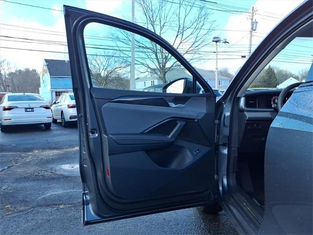 new 2026 Volkswagen Tiguan car, priced at $36,177