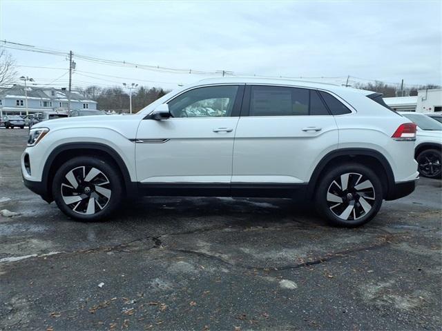 new 2026 Volkswagen Atlas Cross Sport car, priced at $47,802