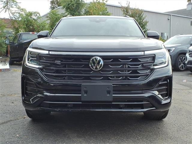 new 2026 Volkswagen Atlas Cross Sport car, priced at $49,089