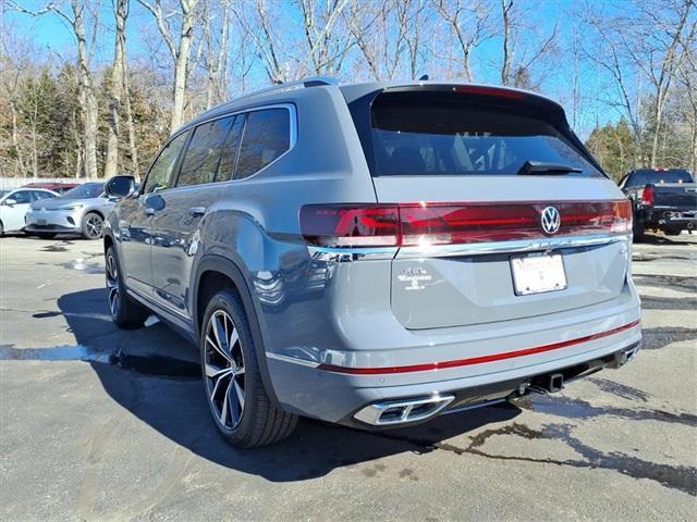 new 2026 Volkswagen Atlas car, priced at $57,703