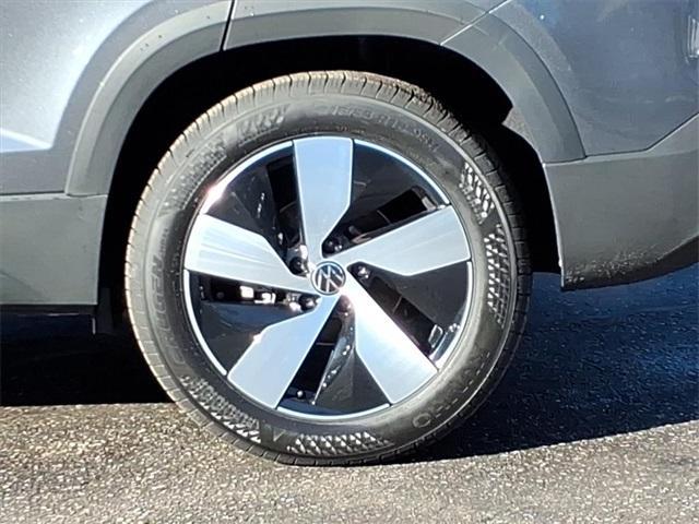 new 2026 Volkswagen Taos car, priced at $28,862
