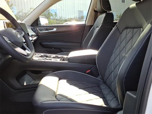 new 2026 Volkswagen Atlas car, priced at $53,352